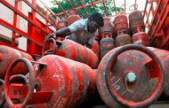 सब्सिडी वाला LPG सिलेंडर 8 रुपए तो गैर सब्सिडी वाला 73 रुपए महंगा